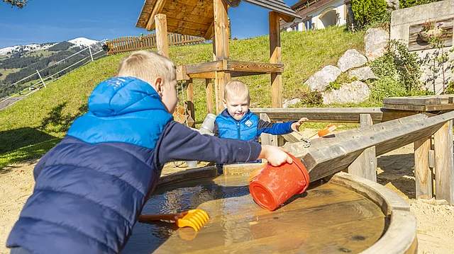 Kinder in Saalbach